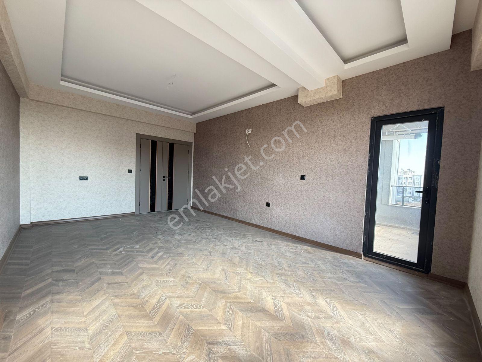 2 Bloklu Sitede Konforlu Yaşam Sunan Satılık 2+1 — fotoğraf 6