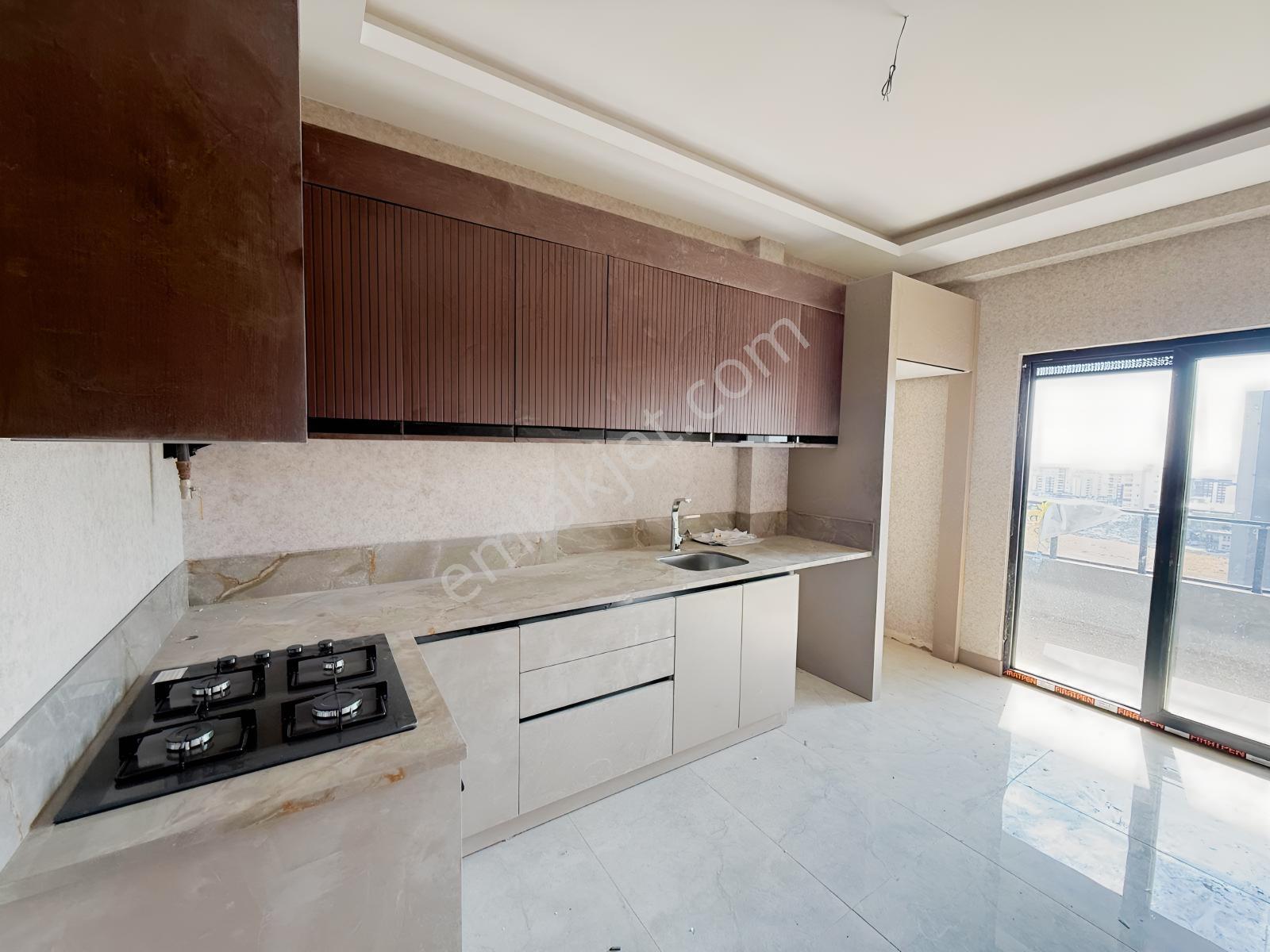 2 Bloklu Sitede Konforlu Yaşam Sunan Satılık 2+1 — fotoğraf 7