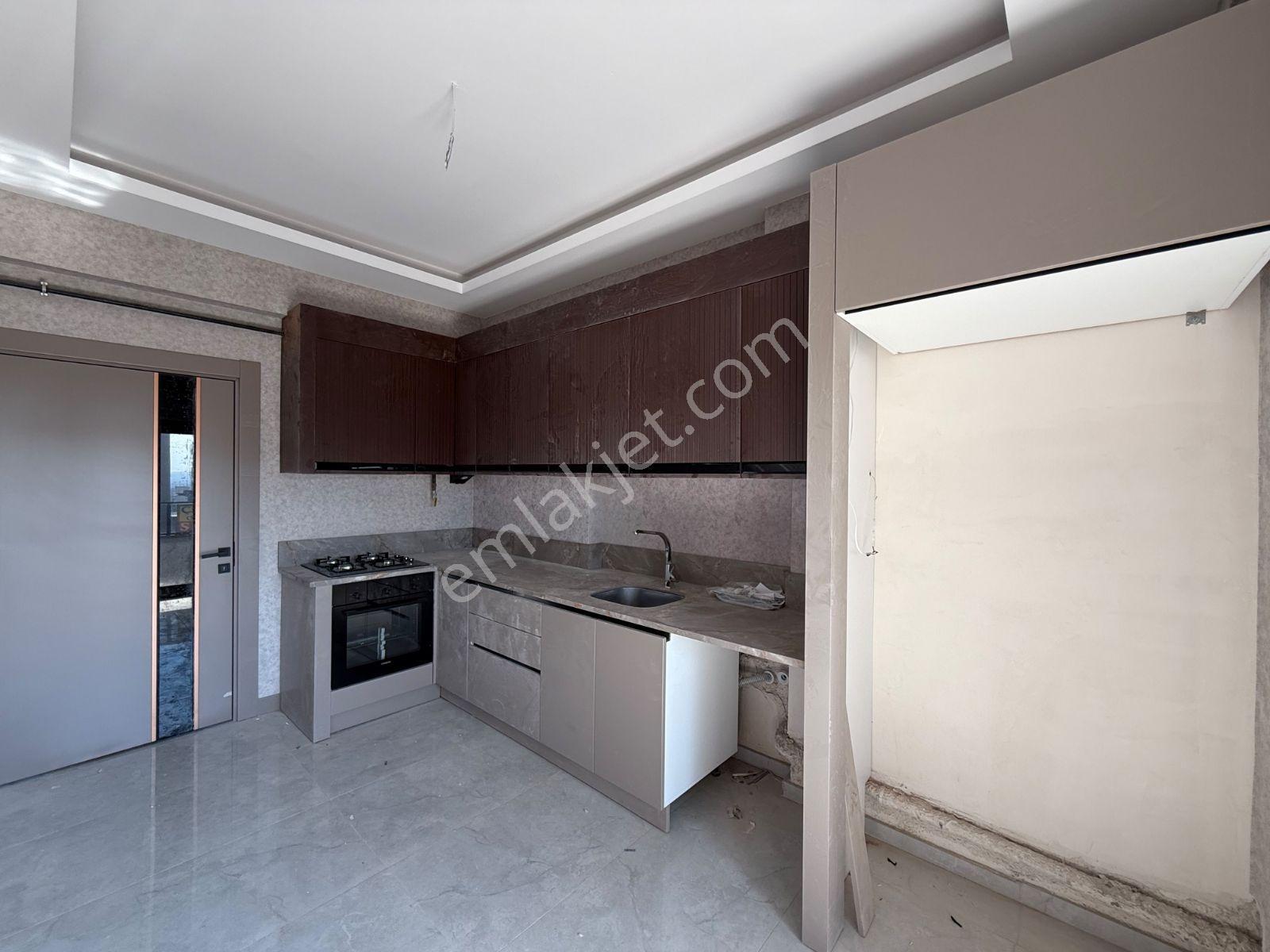 2 Bloklu Sitede Konforlu Yaşam Sunan Satılık 2+1 — fotoğraf 9