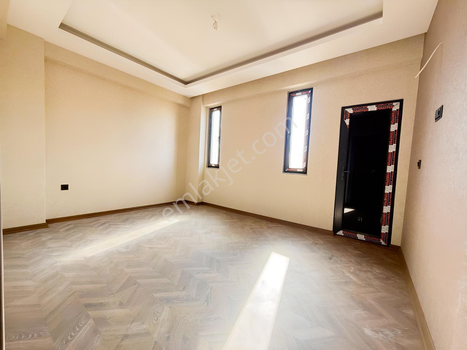 2 Bloklu Sitede Konforlu Yaşam Sunan Satılık 2+1 — fotoğraf 12