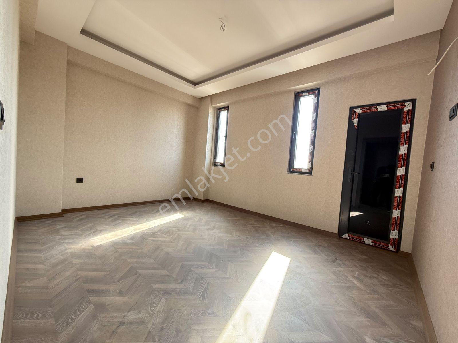 2 Bloklu Sitede Konforlu Yaşam Sunan Satılık 2+1 — fotoğraf 13