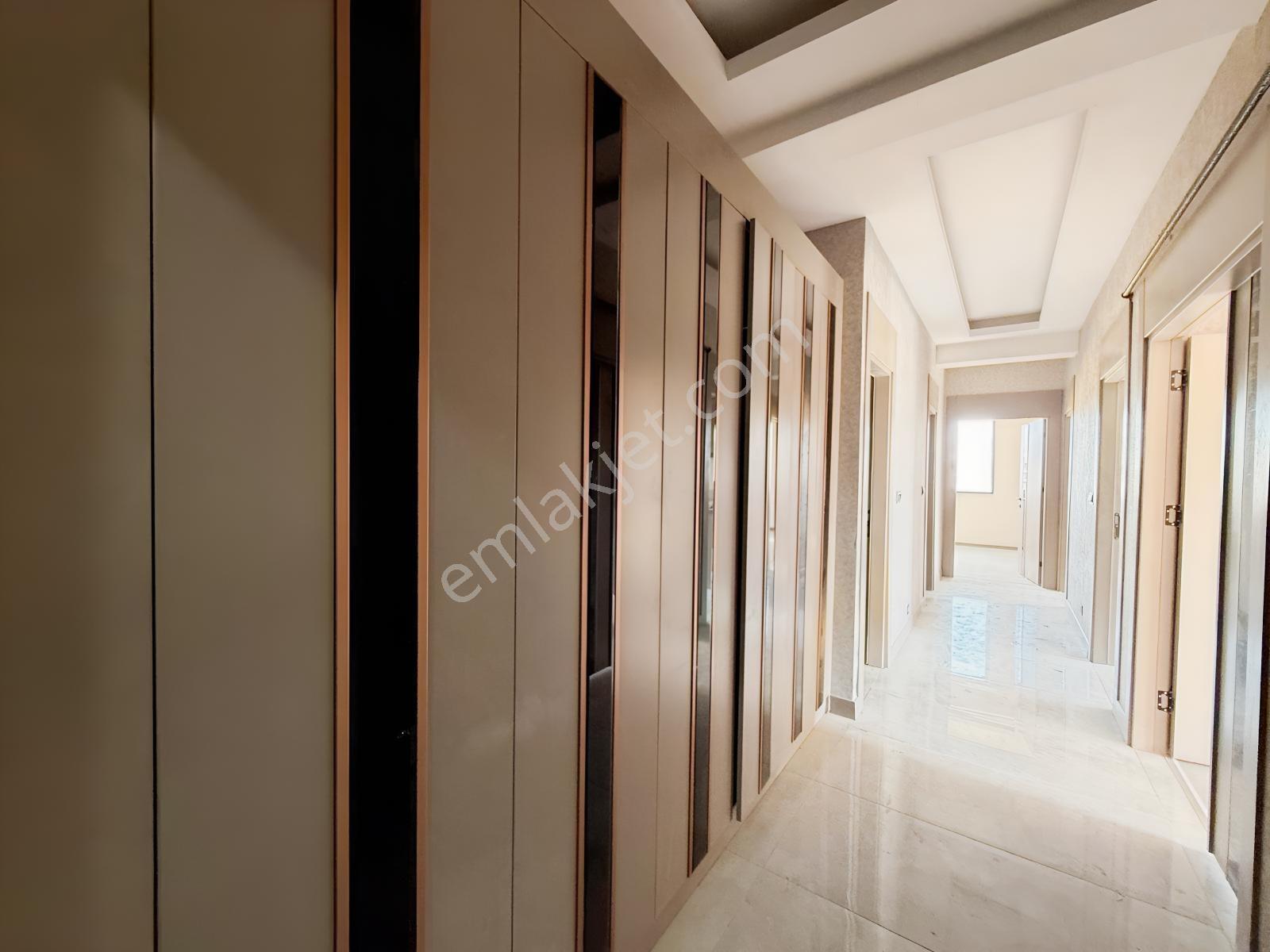 2 Bloklu Sitede Konforlu Yaşam Sunan Satılık 2+1 — fotoğraf 15