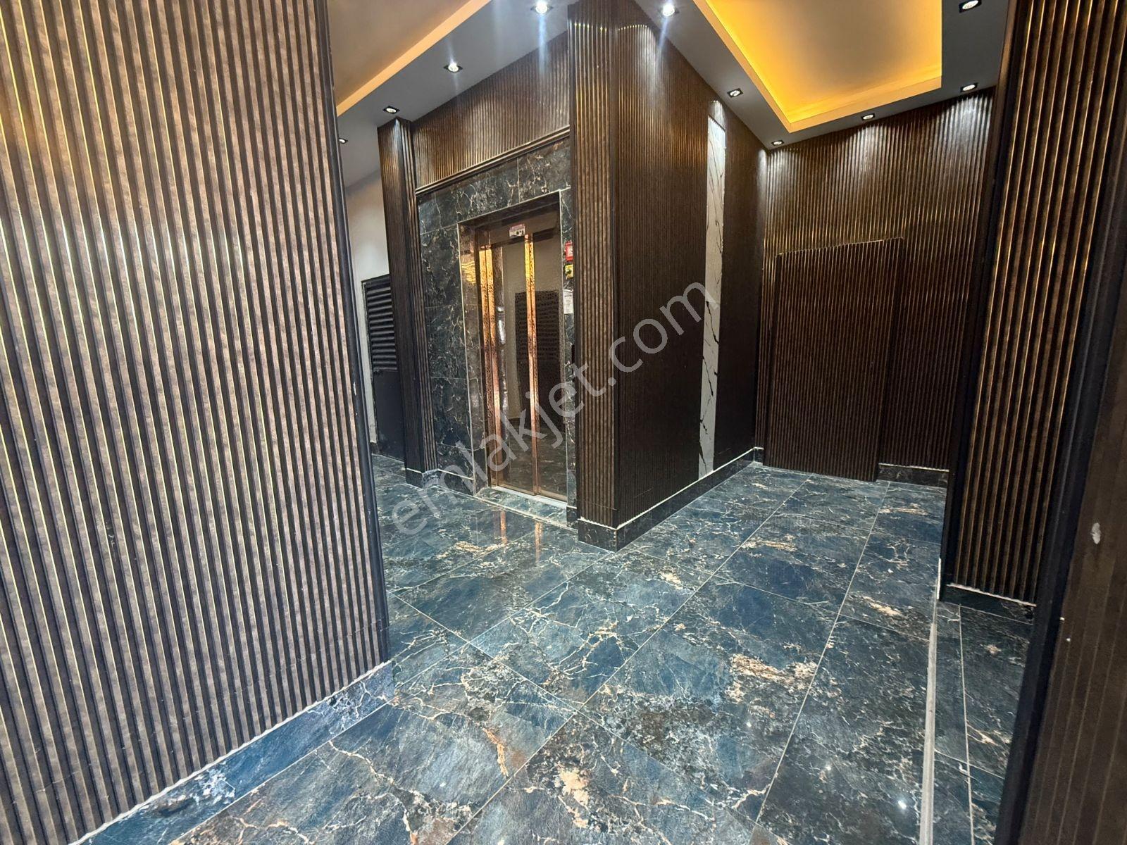 2 Bloklu Sitede Konforlu Yaşam Sunan Satılık 2+1 — fotoğraf 21