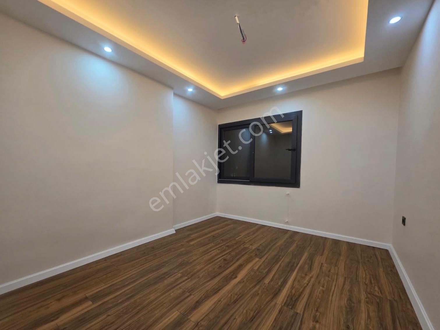 İz'den Uğur Mumcu'da 4+1 Göl Manzaralı Lüks İşçilik — fotoğraf 8