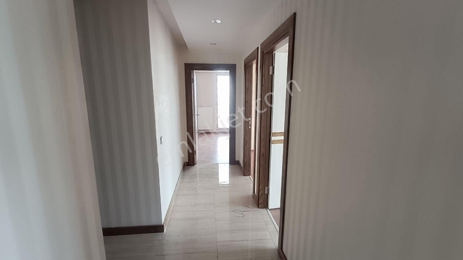 Remax Hedef Gökhan Aslantaş'tan 11 Mahalle Sitesi 4+1 Lux Daire — fotoğraf 12