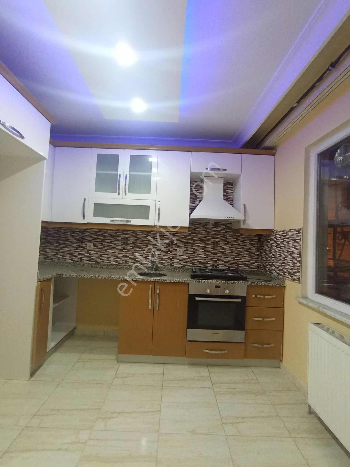 Toprak Gayrımenkulden Saadetdere'de Satılık 3 + 1 Daıre — fotoğraf 12