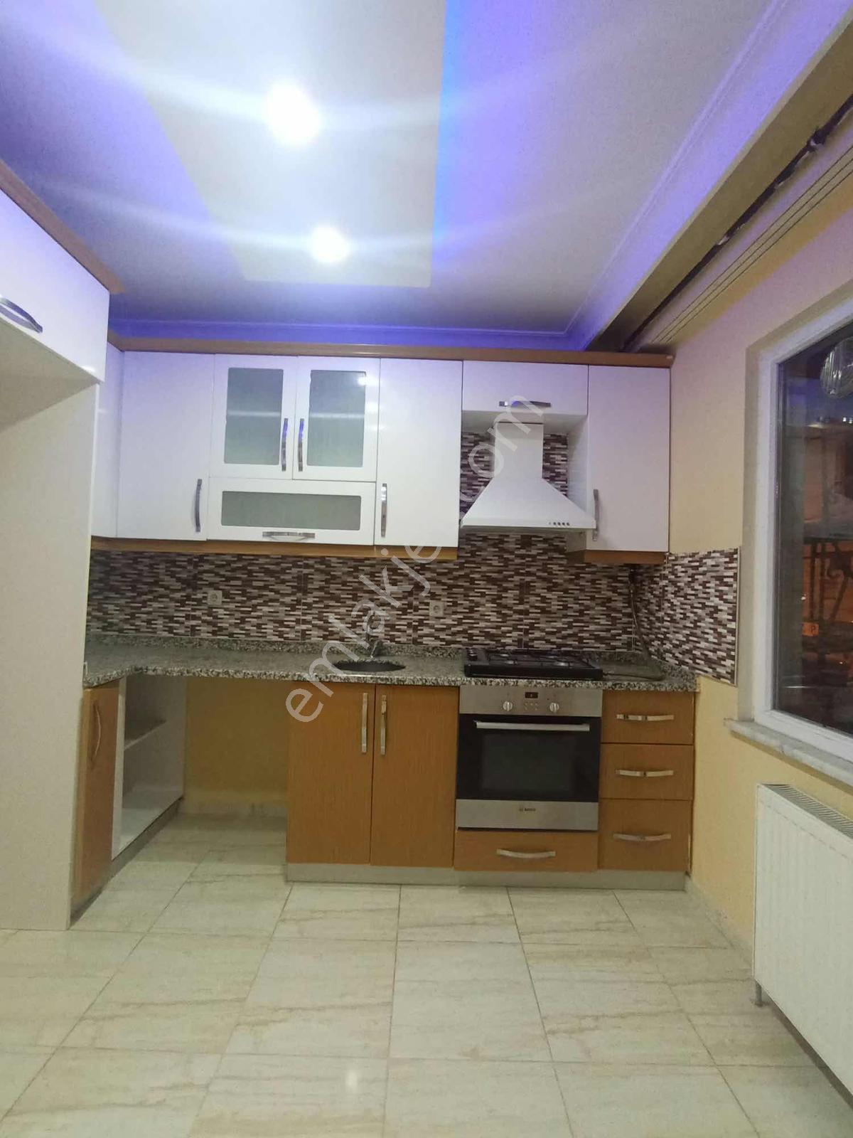 Toprak Gayrımenkulden Saadetdere'de Satılık 3 + 1 Daıre — fotoğraf 13