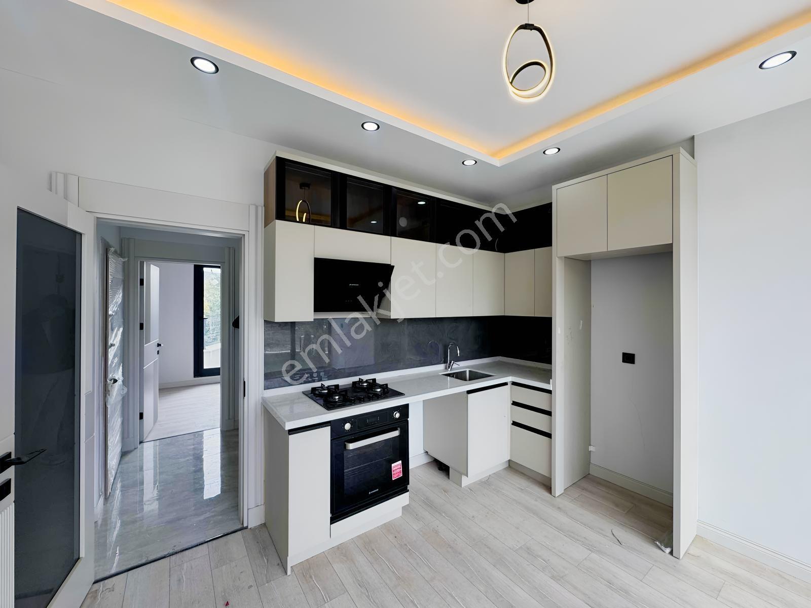 Güçlü Kardeşlerden Güre Köy Merkezinde 1+1 Sıfır Bahçeli Daire — fotoğraf 11