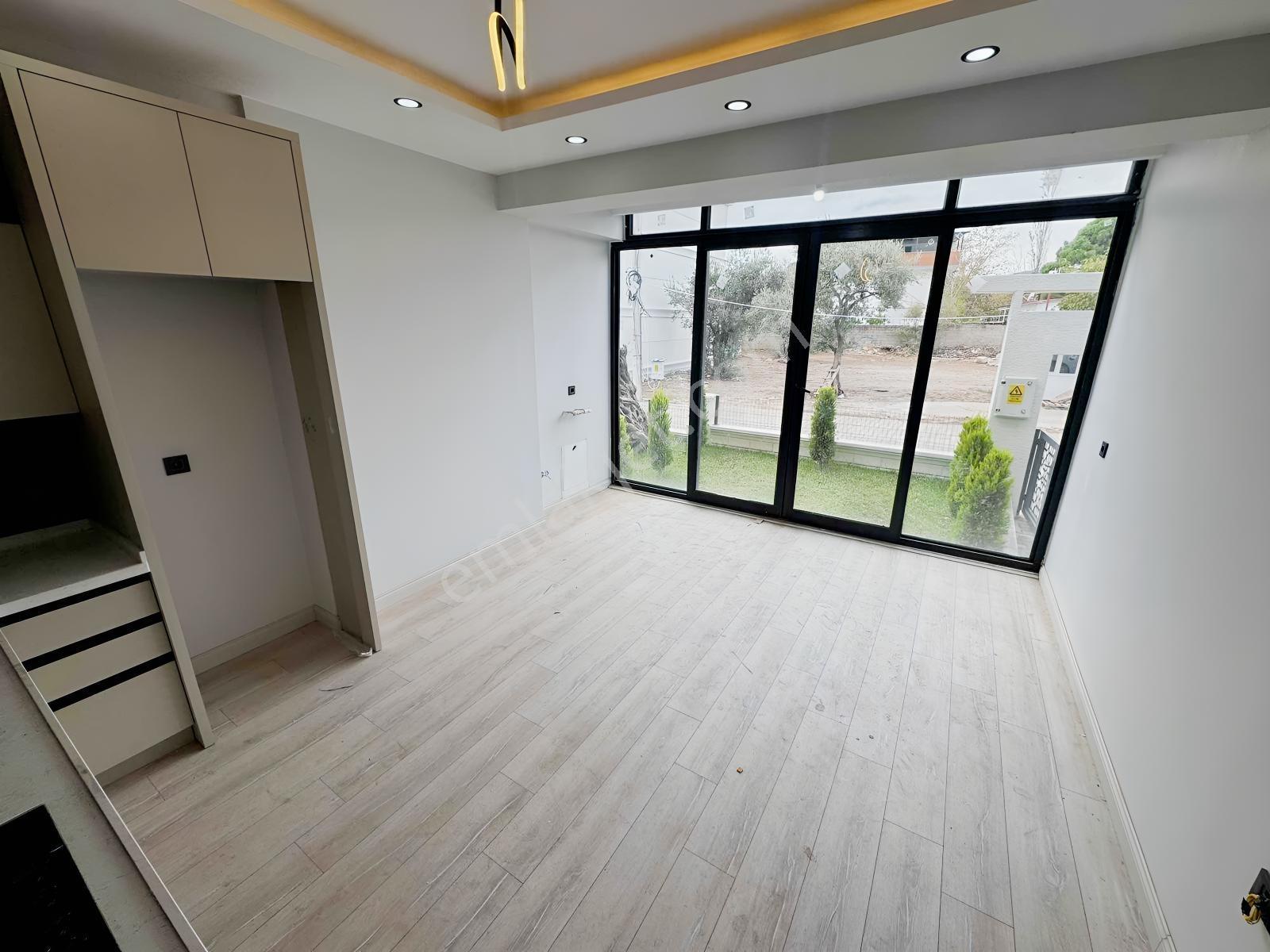 Güçlü Kardeşlerden Güre Köy Merkezinde 1+1 Sıfır Bahçeli Daire — fotoğraf 13