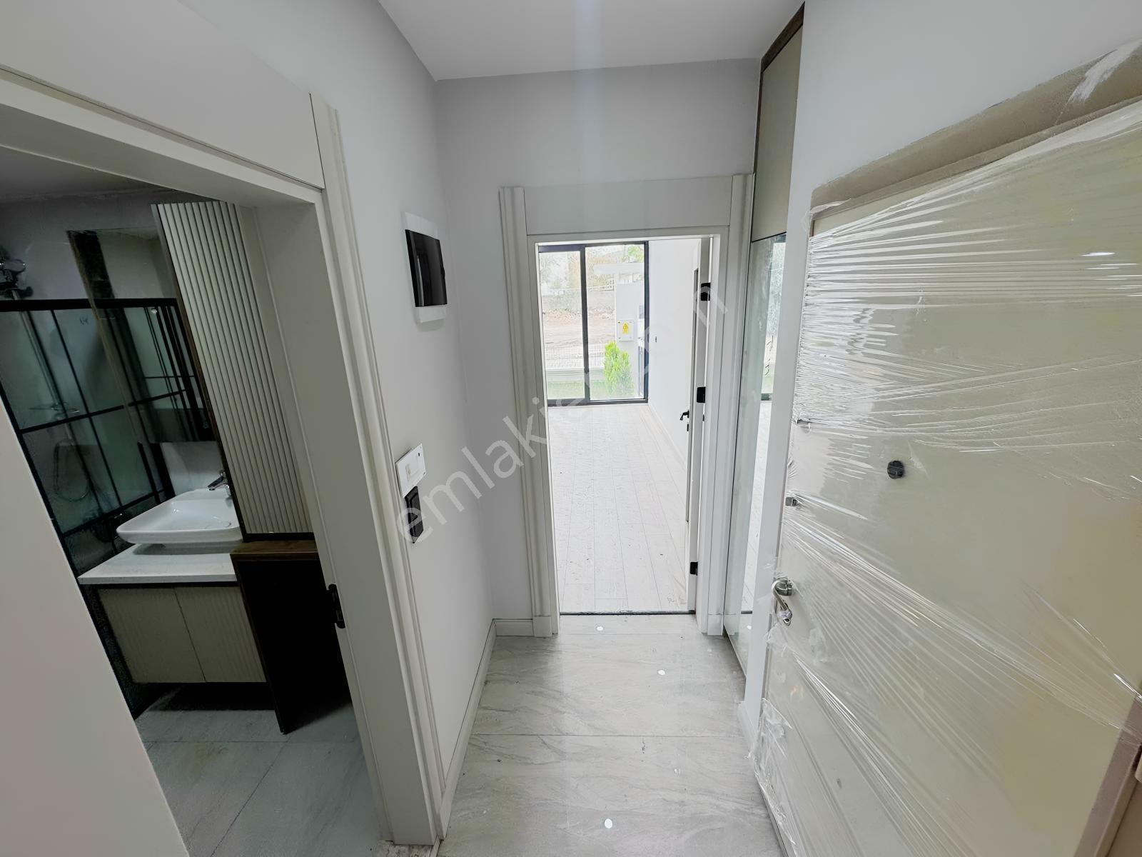 Güçlü Kardeşlerden Güre Köy Merkezinde 1+1 Sıfır Bahçeli Daire — fotoğraf 18