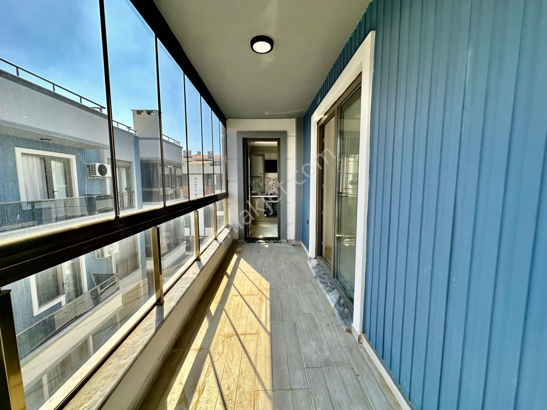 ꧁ay Emlaktan꧂akçay'da Muhteşem Konumlu Denize 600 Metre Geniş Teraslı Satılık 4+1 Dublex Daire — fotoğraf 18