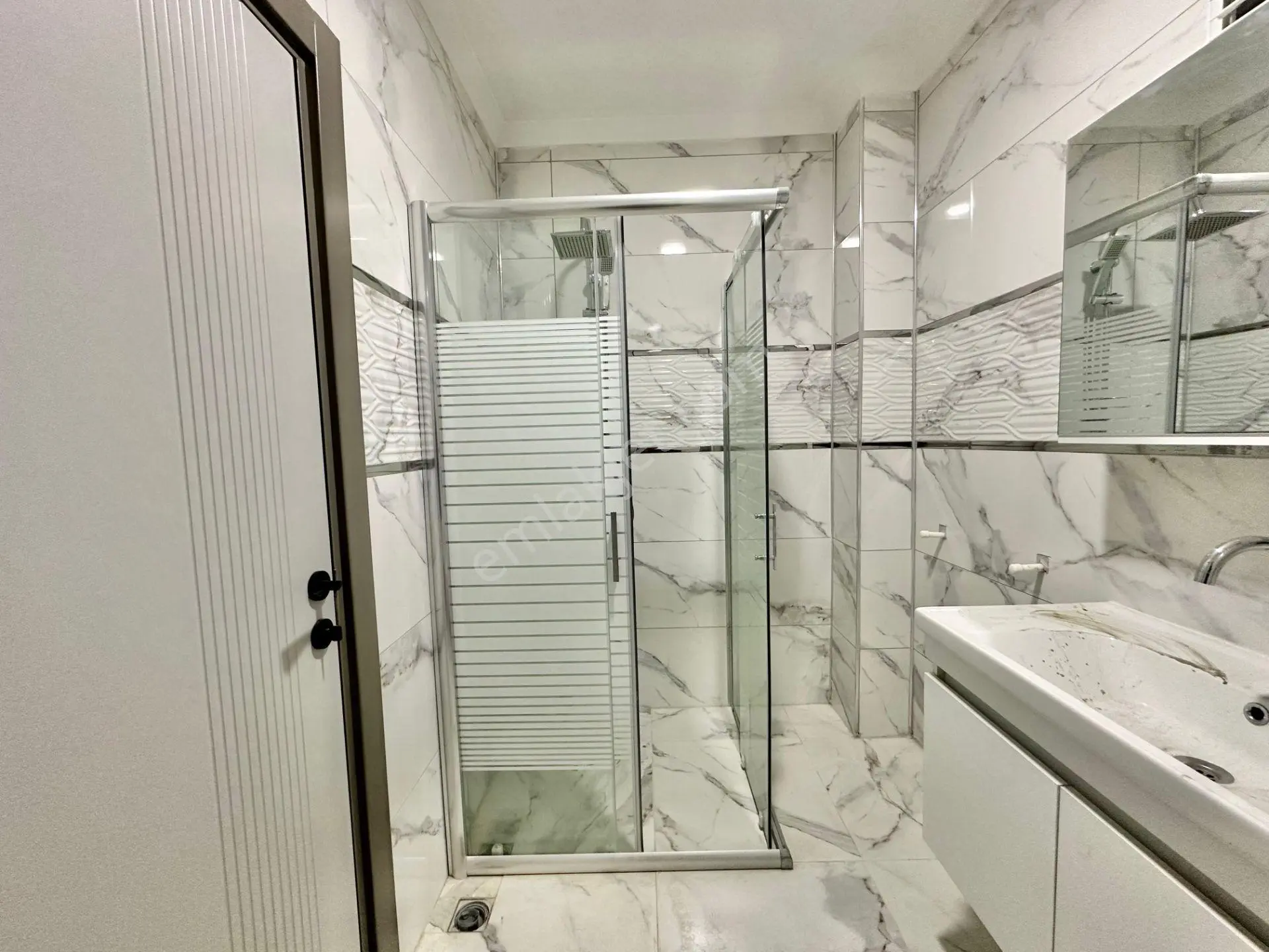 ꧁ay Emlaktan꧂akçay'da Muhteşem Konumlu Denize 600 Metre Geniş Teraslı Satılık 4+1 Dublex Daire — fotoğraf 30