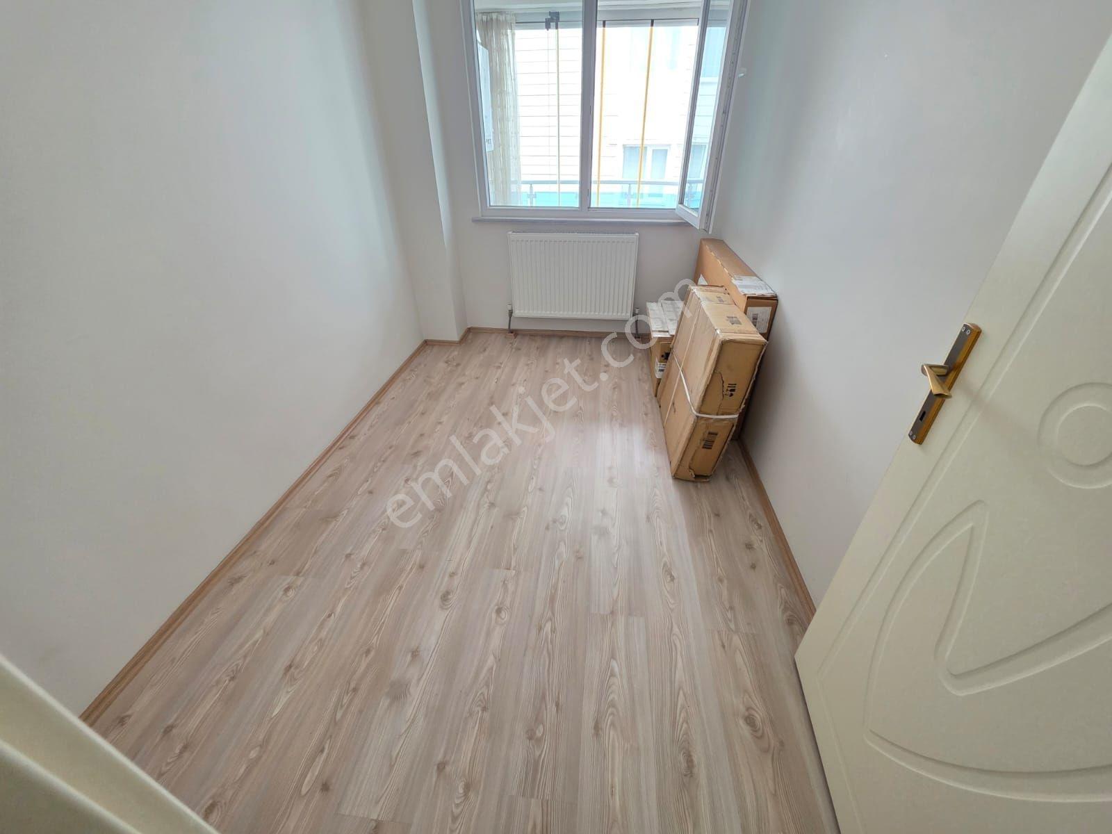 Muhittin Mahallesinde Geniş 3+1 Satılık Daire — fotoğraf 9