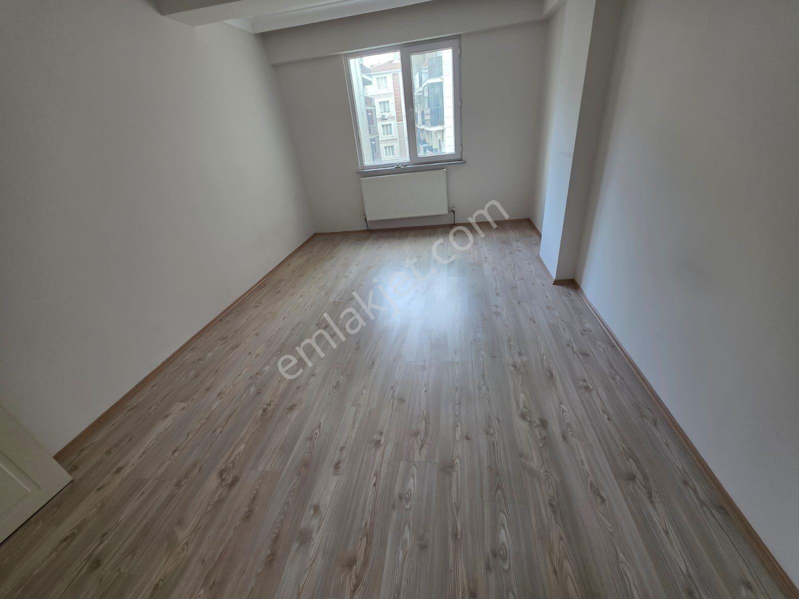 Muhittin Mahallesinde Geniş 3+1 Satılık Daire — fotoğraf 15
