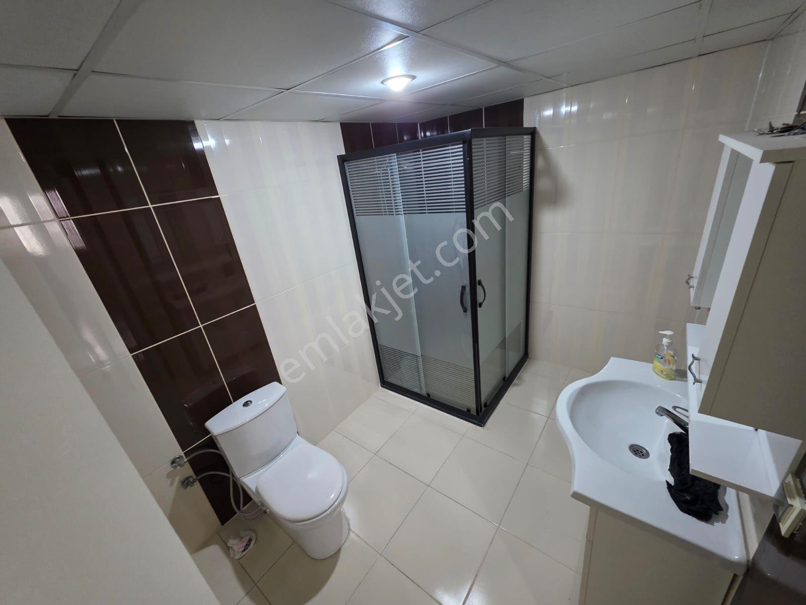 Muhittin Mahallesinde Geniş 3+1 Satılık Daire — fotoğraf 18
