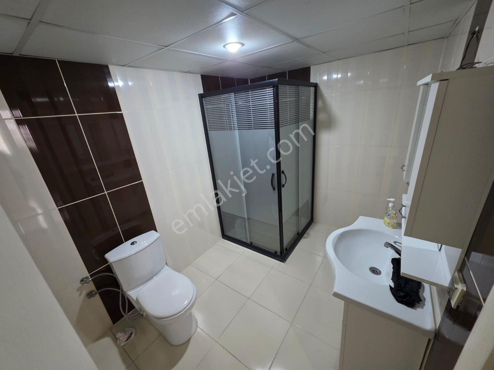 Muhittin Mahallesinde Geniş 3+1 Satılık Daire — fotoğraf 20