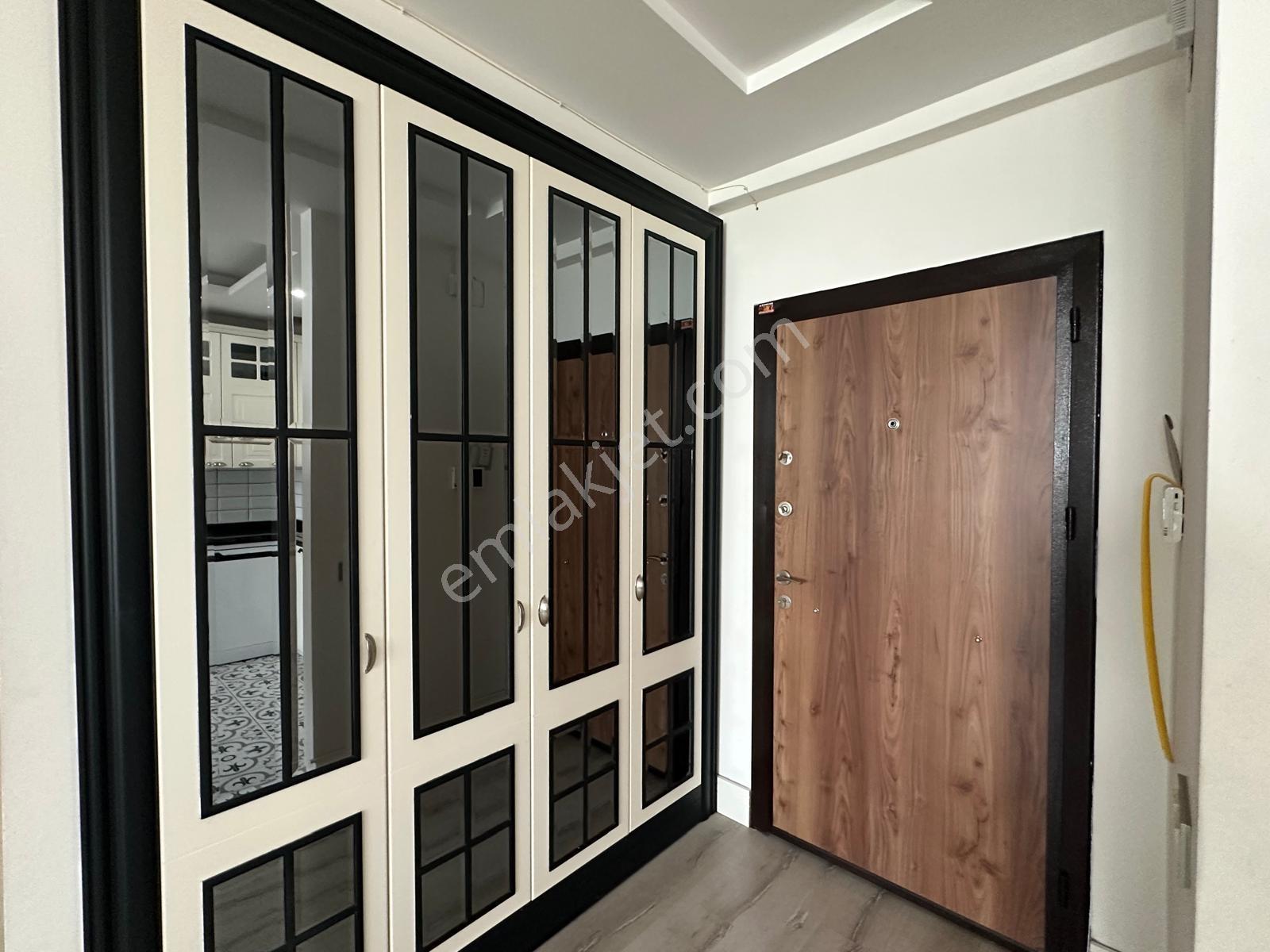Remax Palm'den İlkem Botanik Sit.'de Full Eşyalı Satılık 2+1 — fotoğraf 2