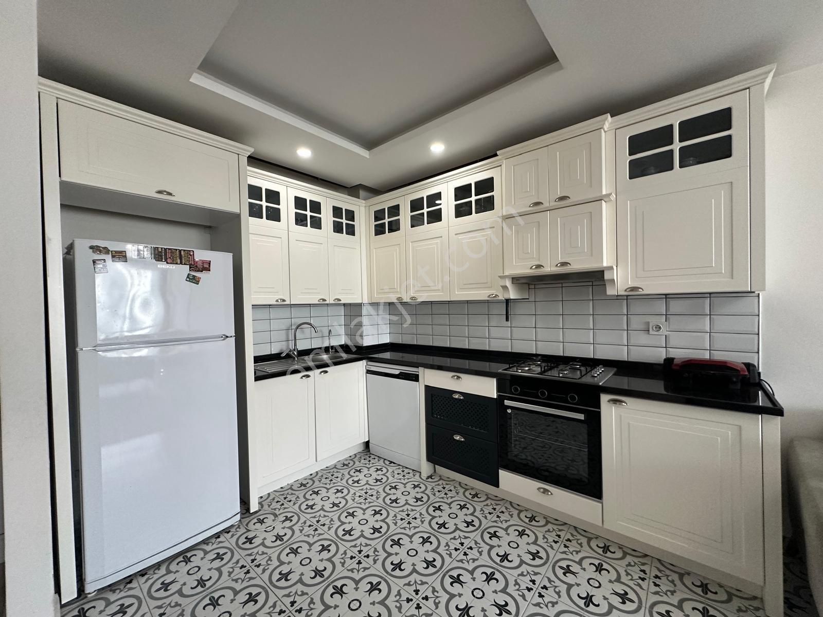 Remax Palm'den İlkem Botanik Sit.'de Full Eşyalı Satılık 2+1 — fotoğraf 4