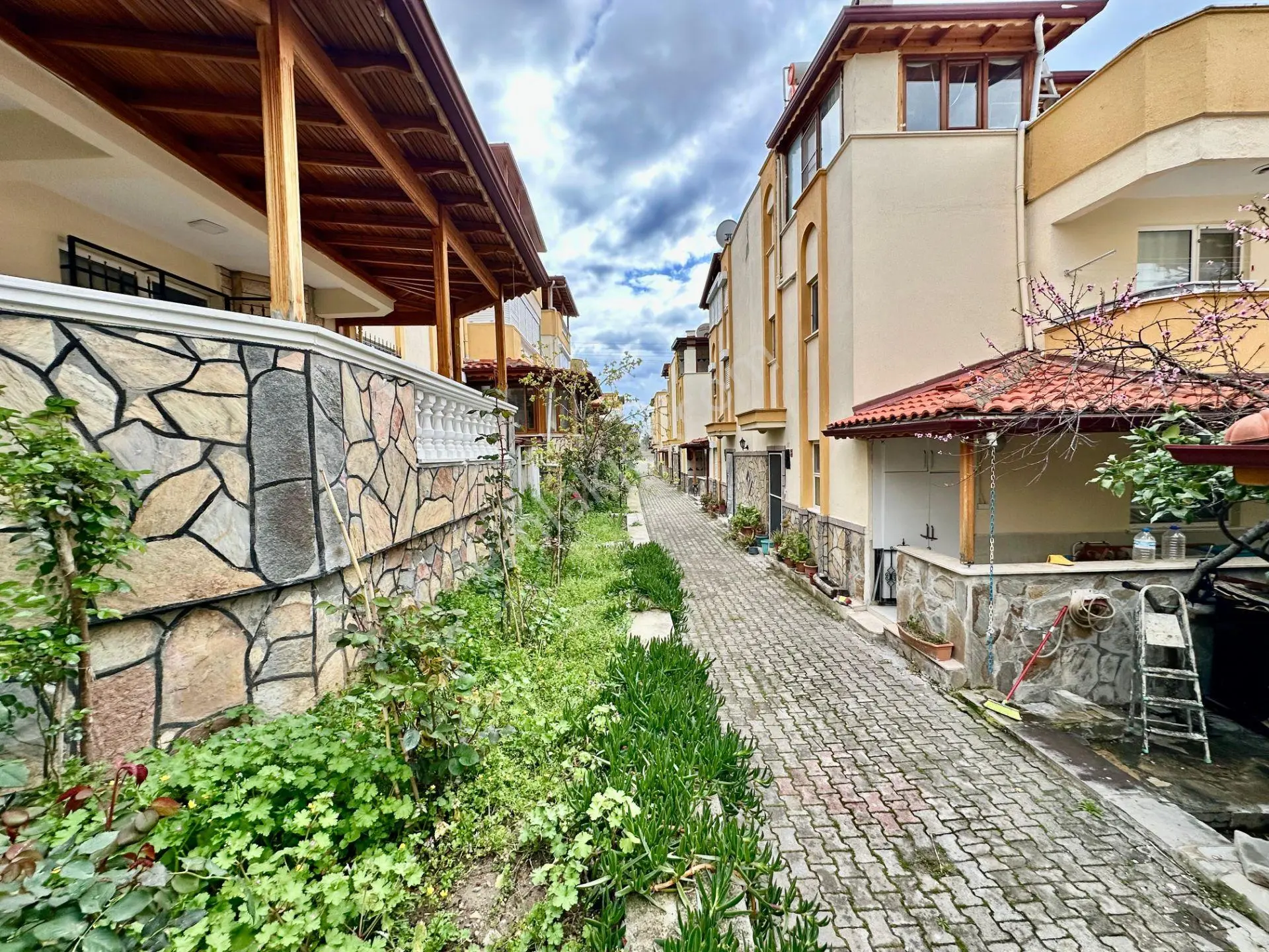 ꧁ay Emlaktan꧂narlı'da Kazdağı Eteklerinde Muhteşem Deniz Manzaralı Teraslı Satılık 3+1 Villa — fotoğraf 32
