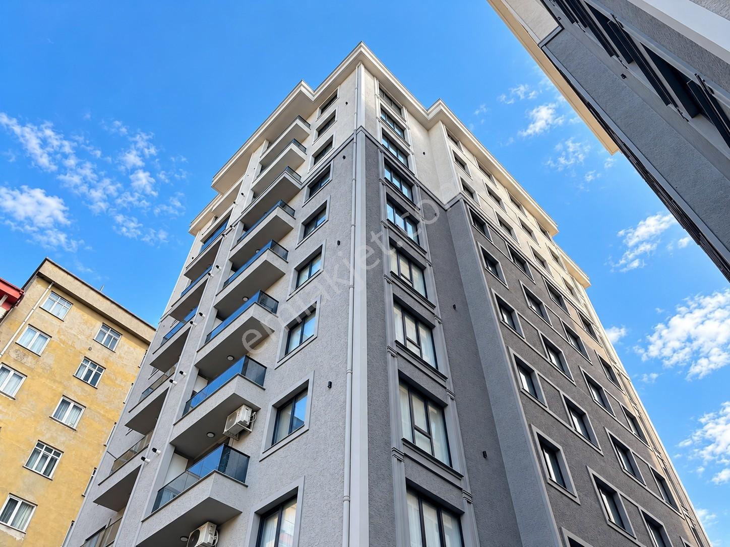 Mahmutbey Caddesi,sıfır,2+1,k.otoparklı,9.kat,arakat — fotoğraf 21