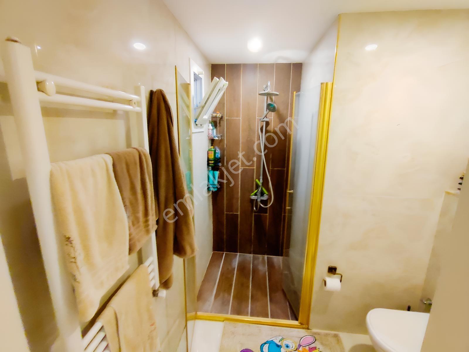 Amaç'tan T.ozal 2 Parsel İci Full Yapili Site İçi Satilik 3+1 — fotoğraf 18