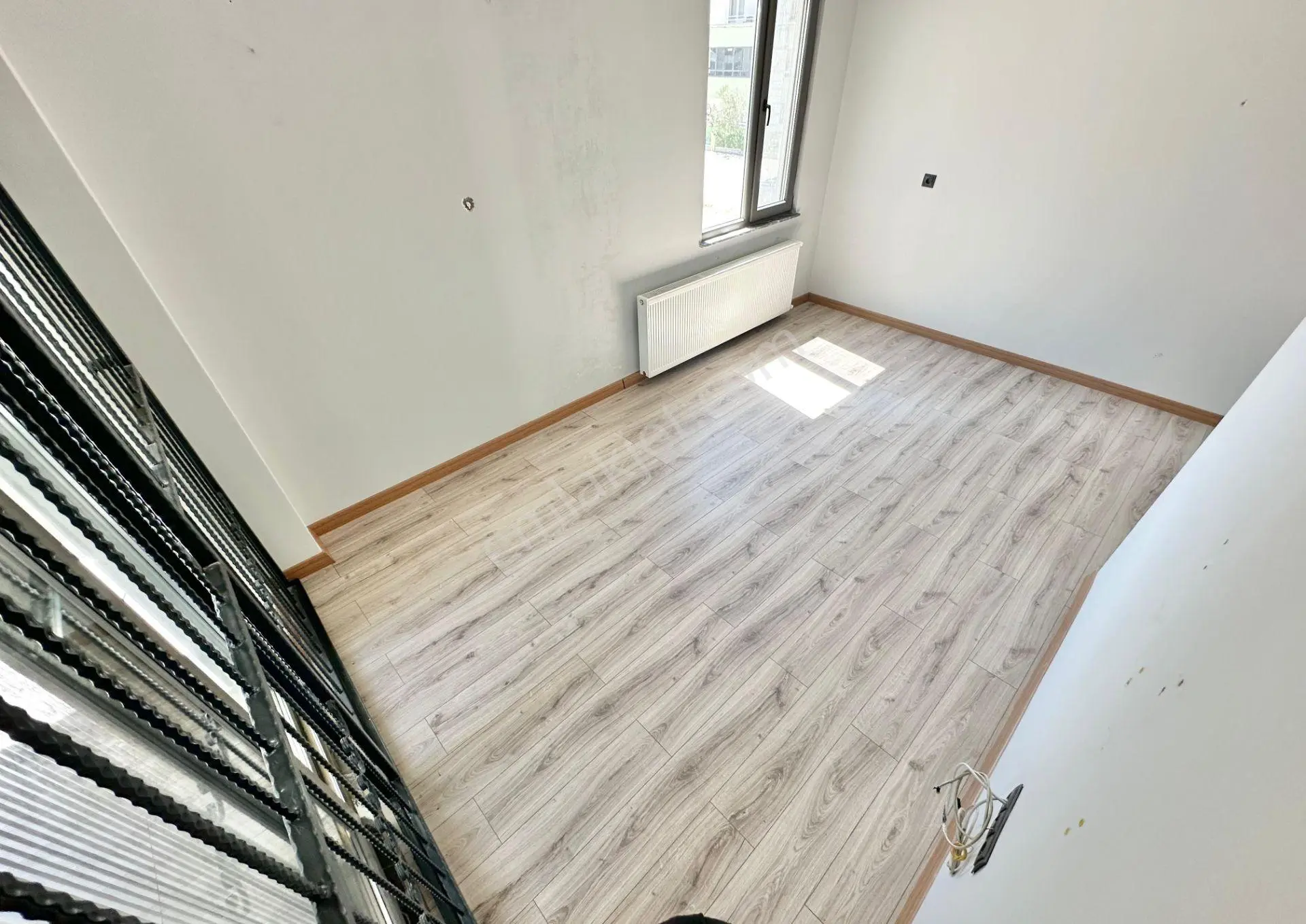 ꧁ay Emlaktan꧂akçay'da Denize Yakın Kombili Arakat Satılık 2+1 Ultra Lüks Daire — fotoğraf 15