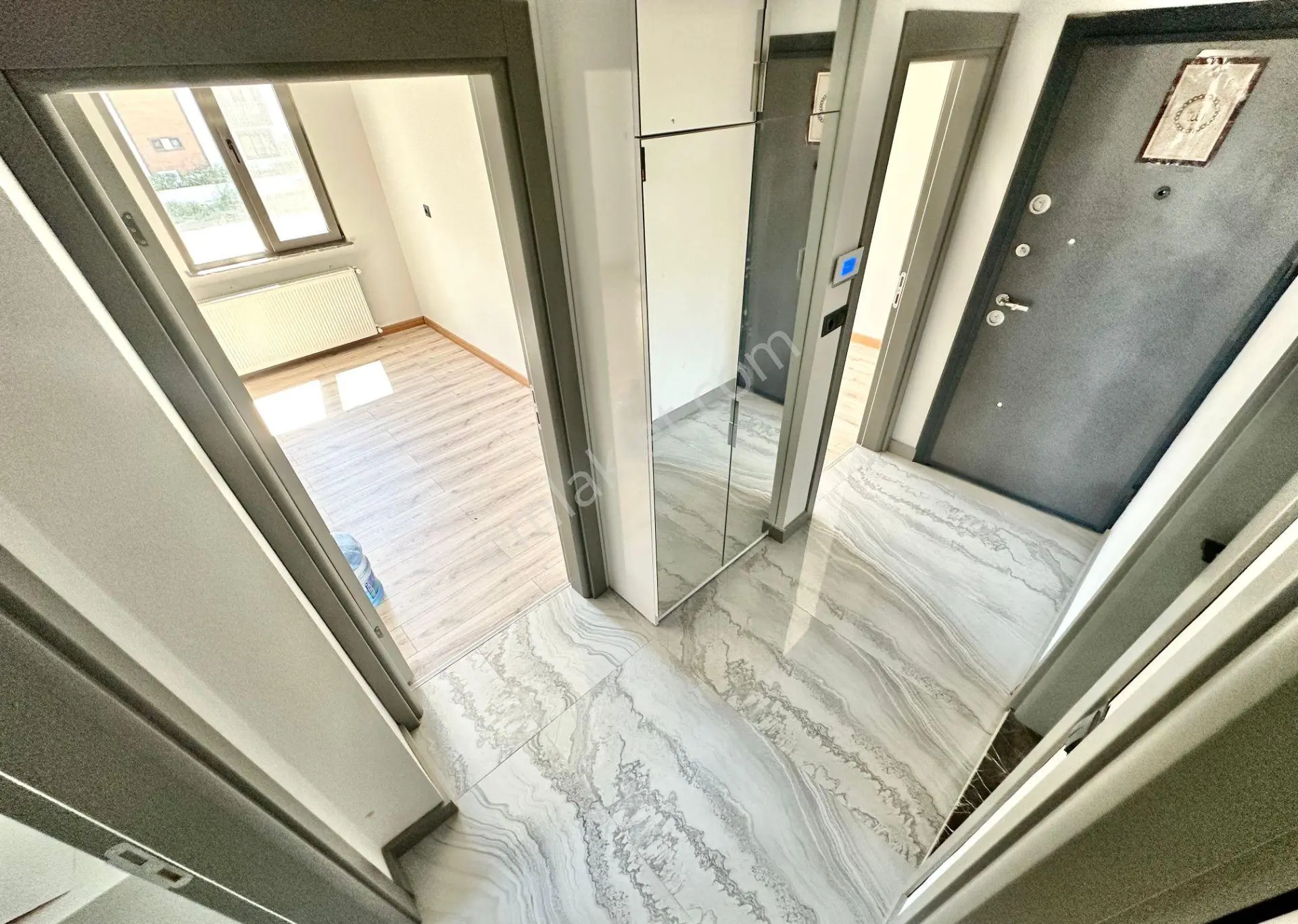 ꧁ay Emlaktan꧂akçay'da Denize Yakın Kombili Arakat Satılık 2+1 Ultra Lüks Daire — fotoğraf 22