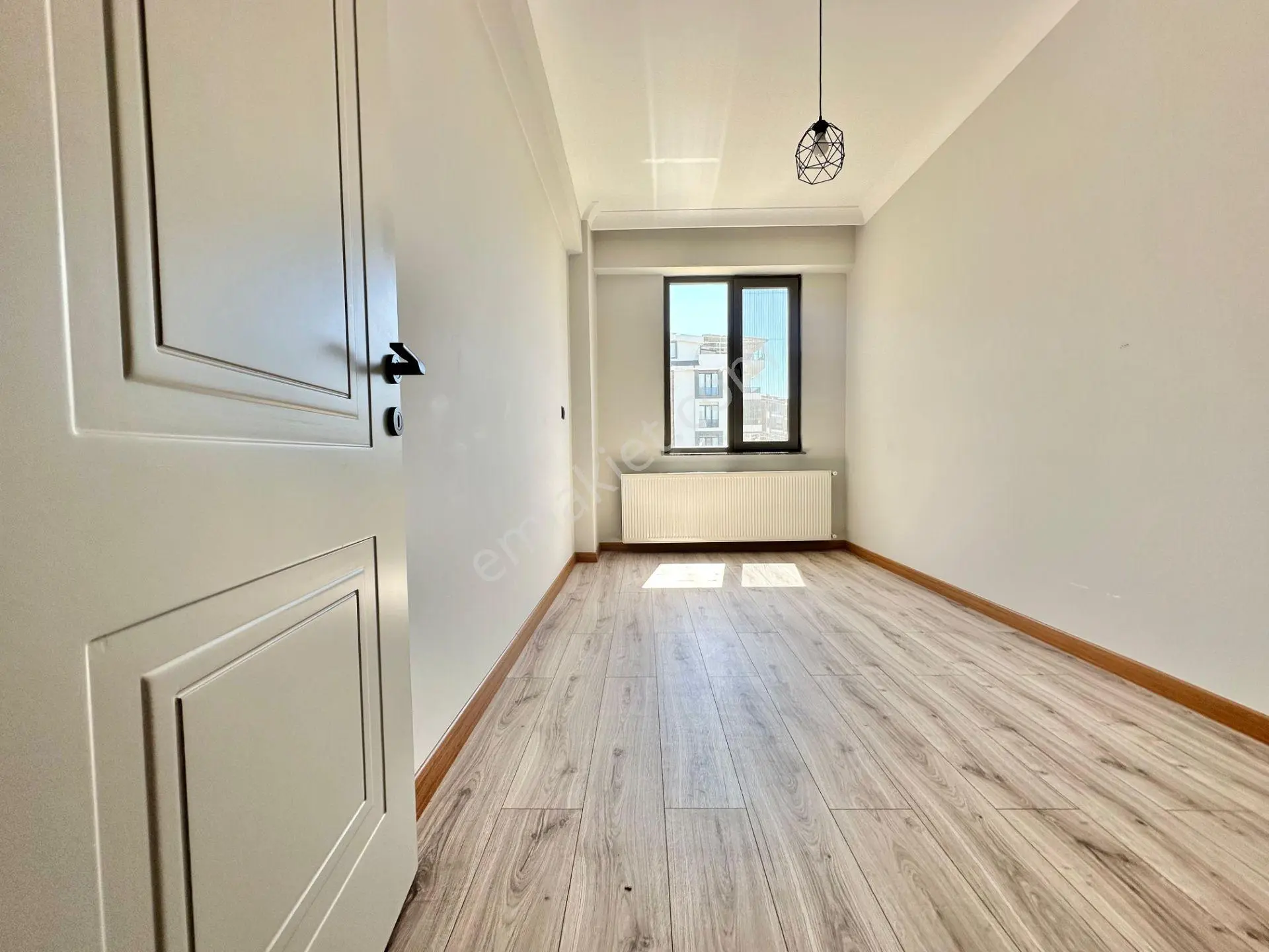 ꧁ay Emlaktan꧂akçay'da Denize Yakın Kombili Arakat Satılık 2+1 Ultra Lüks Daire — fotoğraf 30