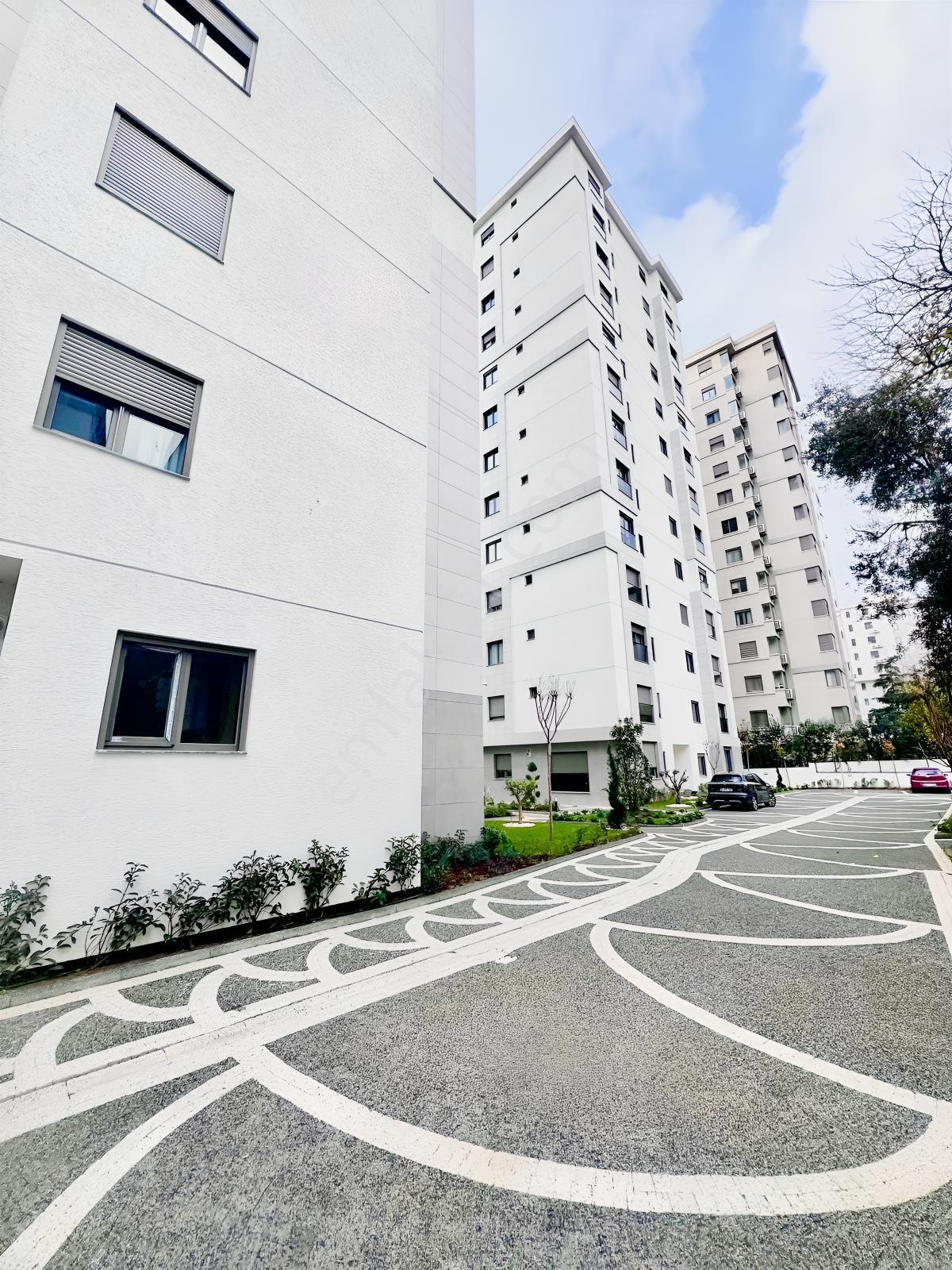 Bağdat Caddesine İkinci Paralel Site İçerisinde Kelepir 2+1 — fotoğraf 2
