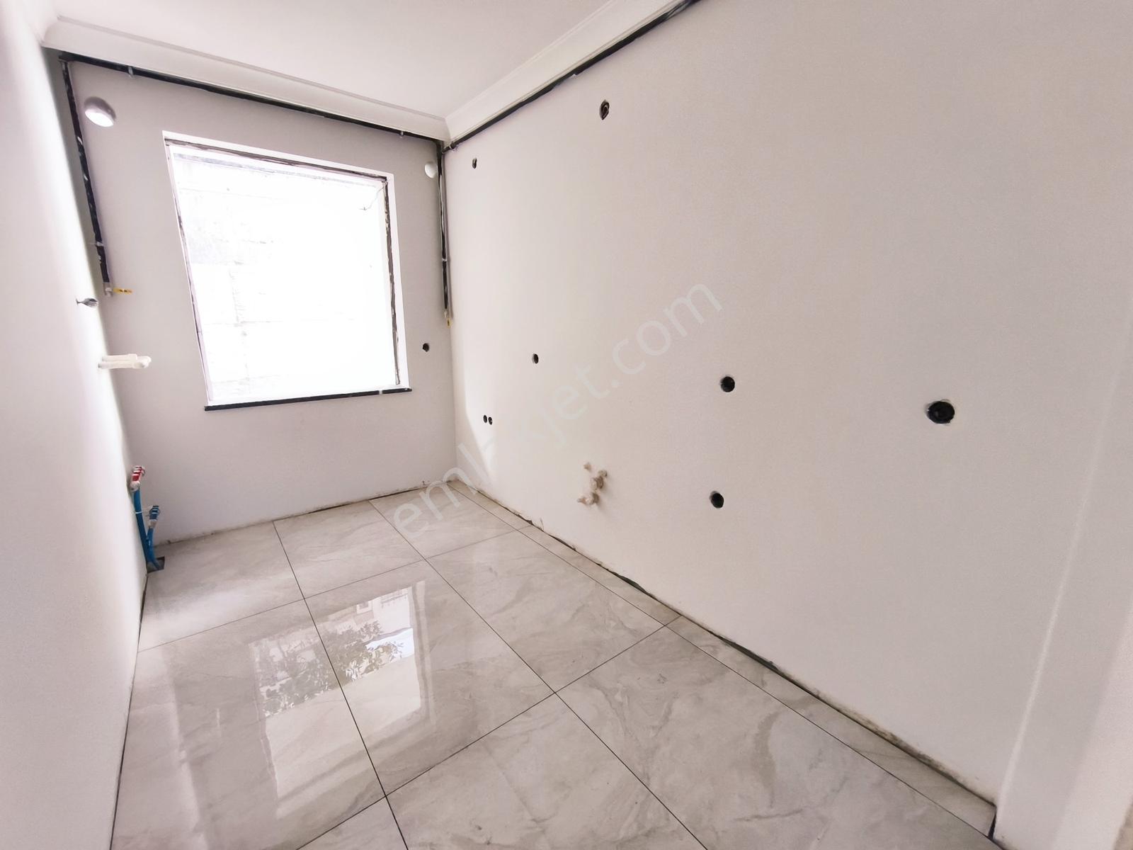 Metroya 5-6 Dakika Yürüme Mesafesinde Bahçe Teraslı 1+1 Daire — fotoğraf 9