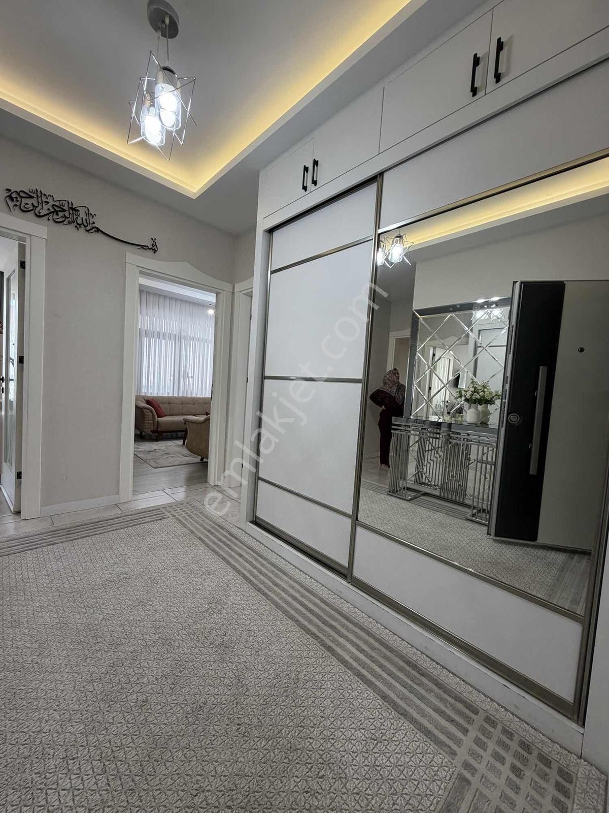 Karatay Keçeciler Cad Üzerinde 3+1 Satılık Lüx Daire — fotoğraf 6