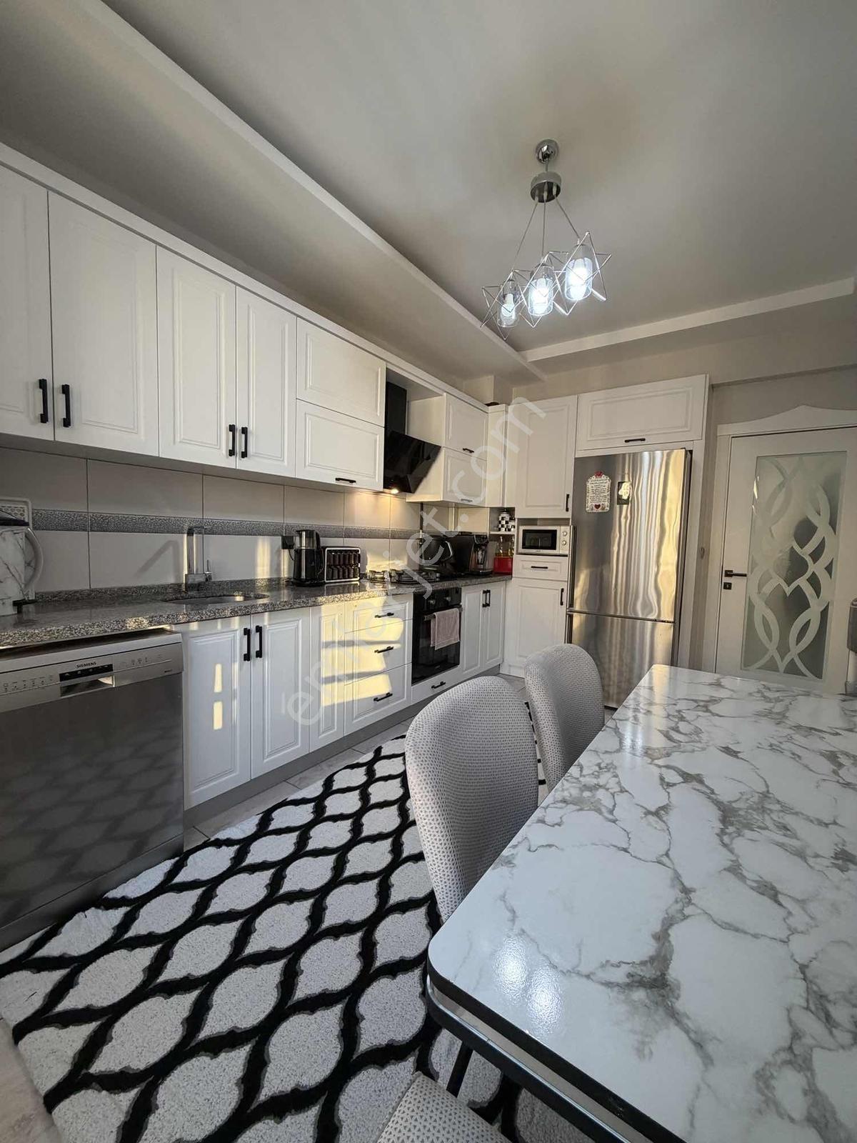 Karatay Keçeciler Cad Üzerinde 3+1 Satılık Lüx Daire — fotoğraf 31