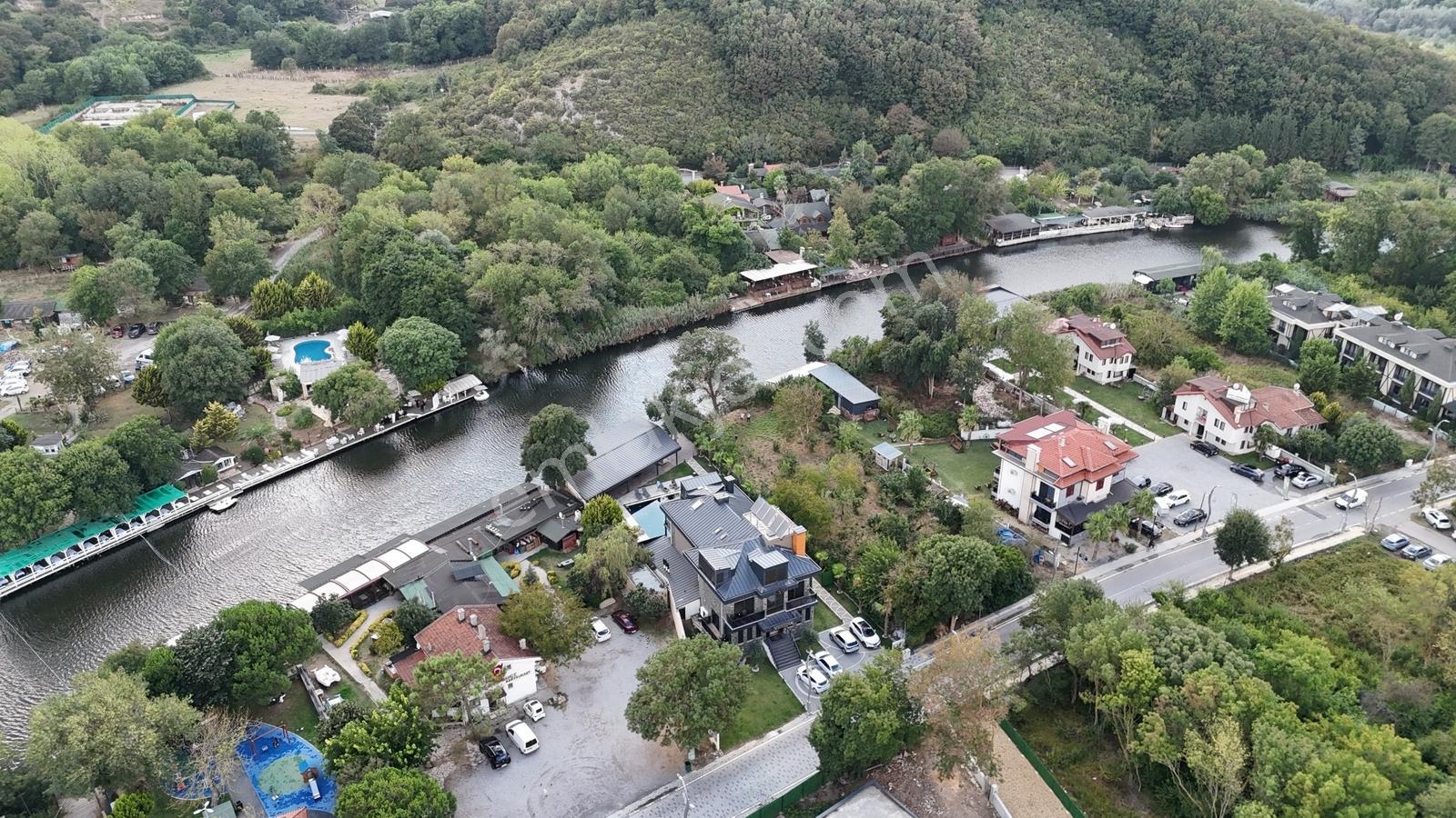 Cb-mark'tan Ağva Plaja Yakın Satılık Turistik T2 İmarlı 1.372 M² — fotoğraf 9