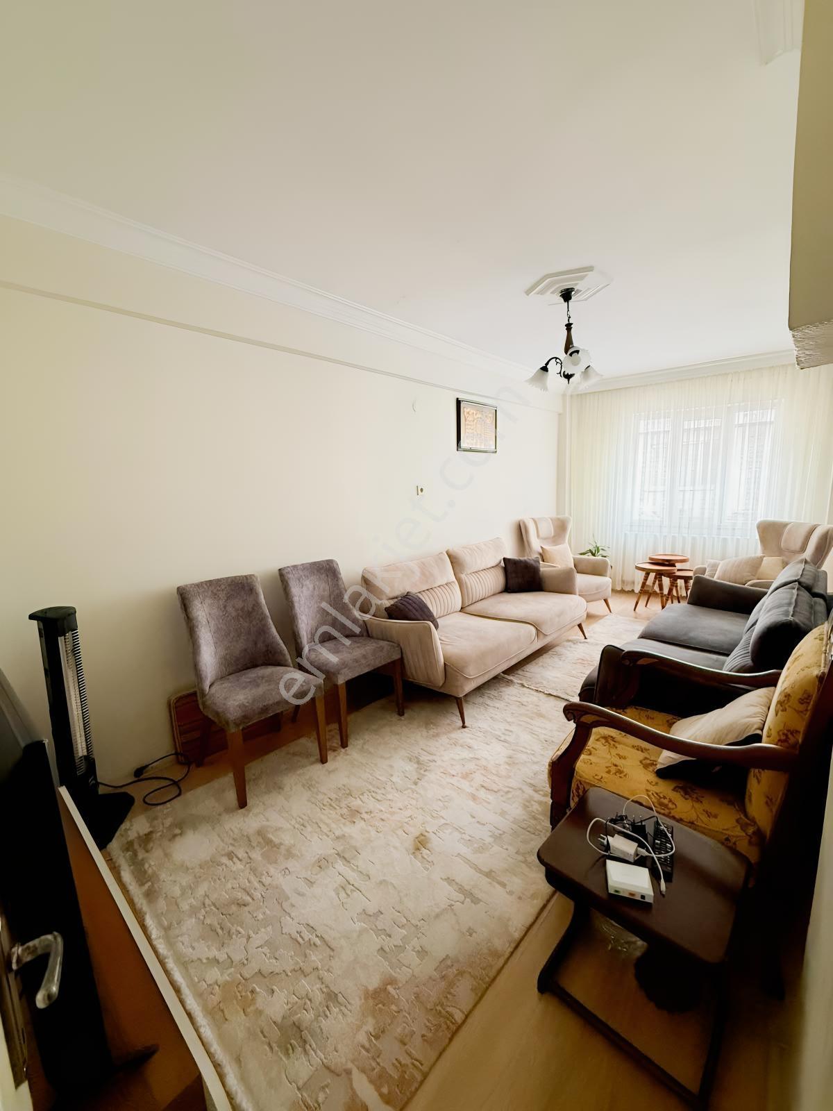Süleymaniye Mahallesinde Satılık 2+1 Zemin Kat Daire