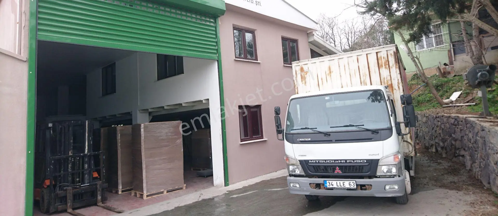 Göktürk Ağaçlı Da İçinde Depo Ve Çiftlik Olan Konut İmarlı Satılık Arsa — fotoğraf 3