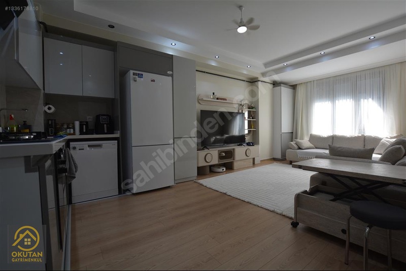Avcılar Merkez'De Reşitpaşa Cadde Üstü Butik Sitede Satılık 2+1