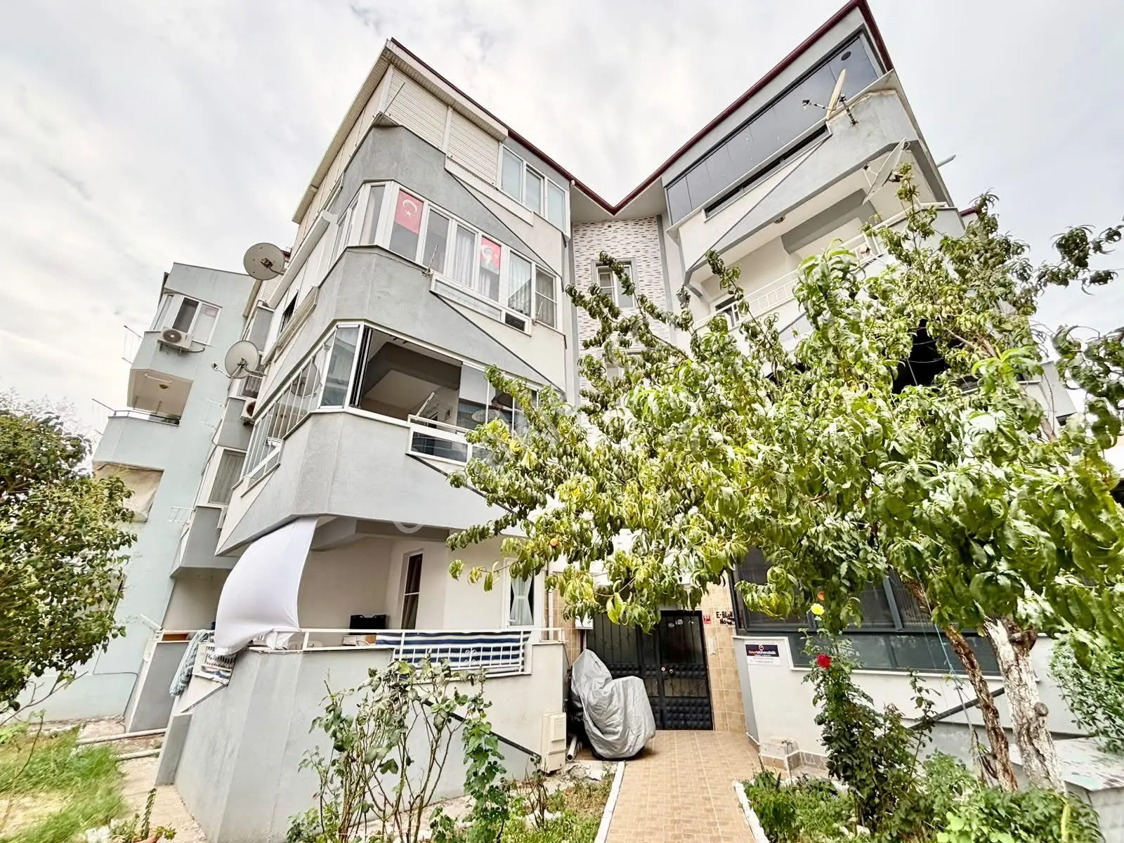 ꧁ay Emlaktan꧂altınkum Doktorlar Sitesi Bölgesinde Denize 500 Mt Arakat Satılık 3+1 Geniş Daire — fotoğraf 7