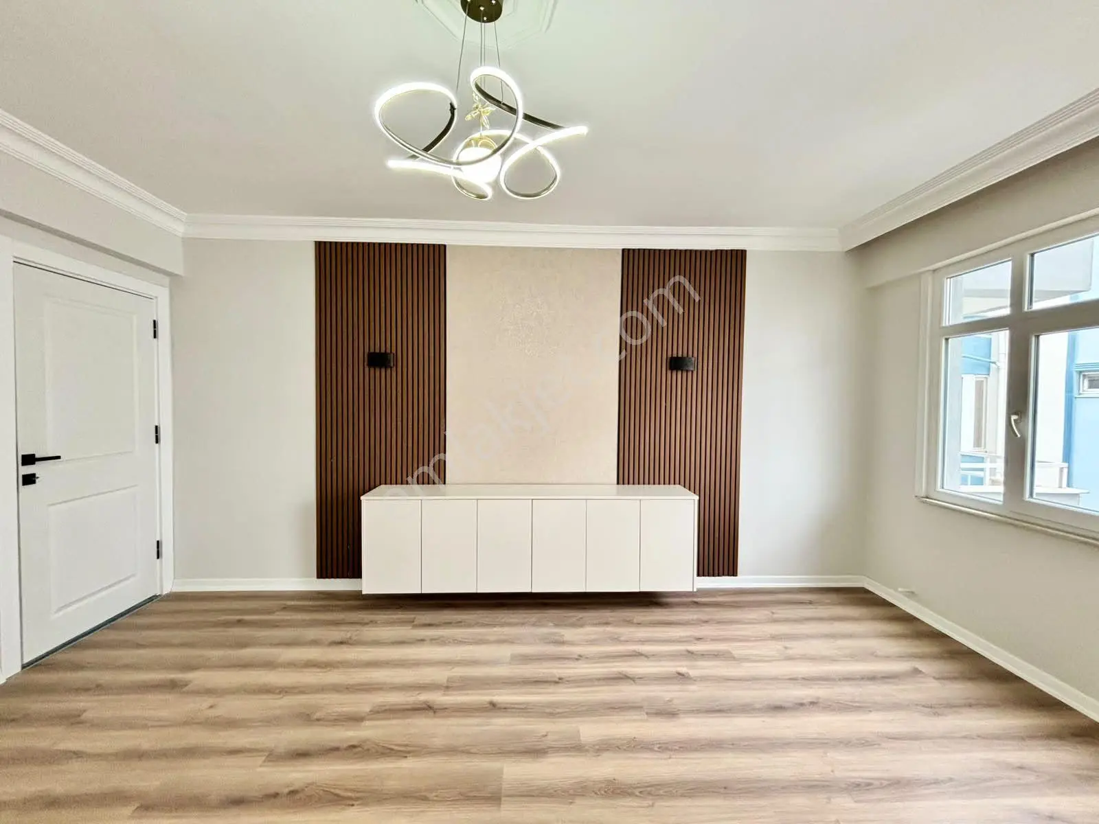 ꧁ay Emlaktan꧂altınkum Doktorlar Sitesi Bölgesinde Denize 500 Mt Arakat Satılık 3+1 Geniş Daire — fotoğraf 14