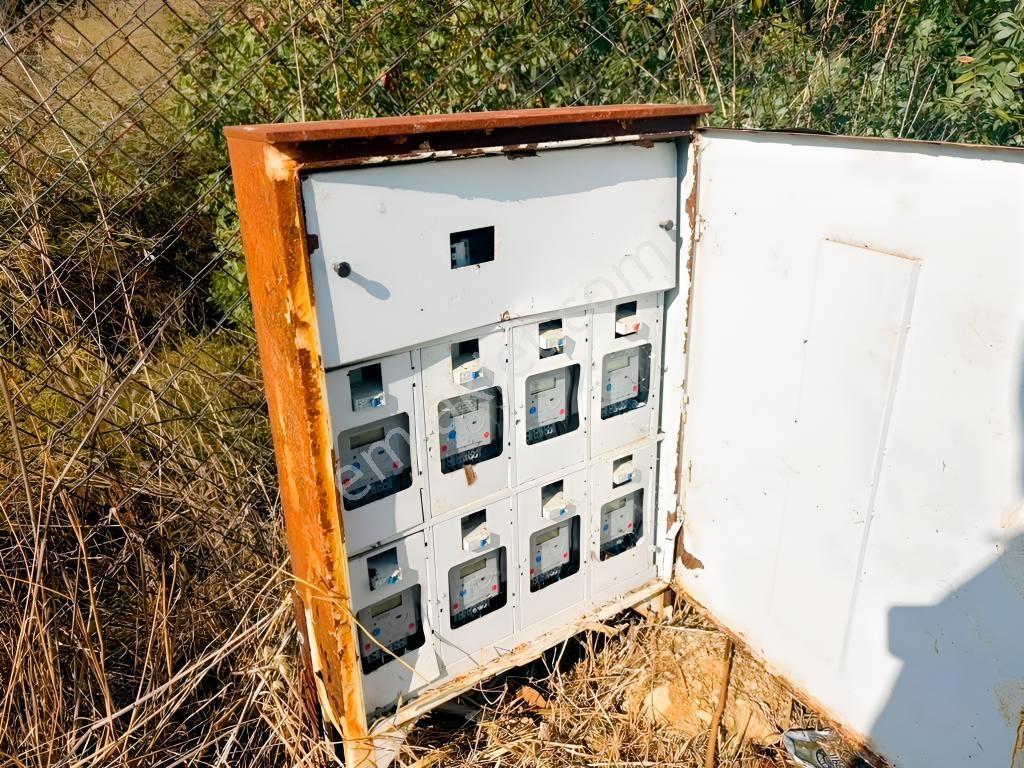 Kemalpaşa Yukarı Kızılca'da Elektrik Ve Suyu Olan 361m² Bahçe — fotoğraf 9