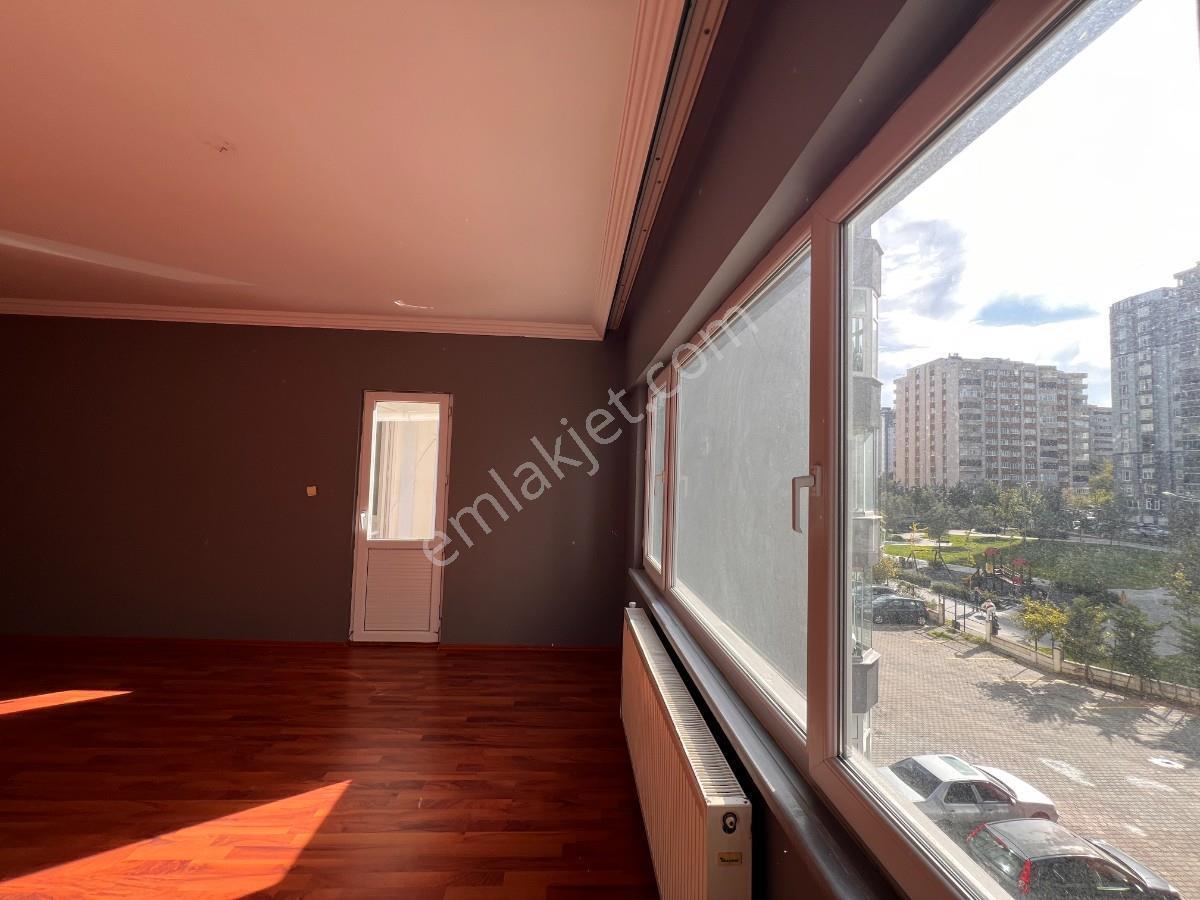 Beylikdüzü Adnan Kahveci Banksis Sitesinde 175m2 Satılık Daire — fotoğraf 11