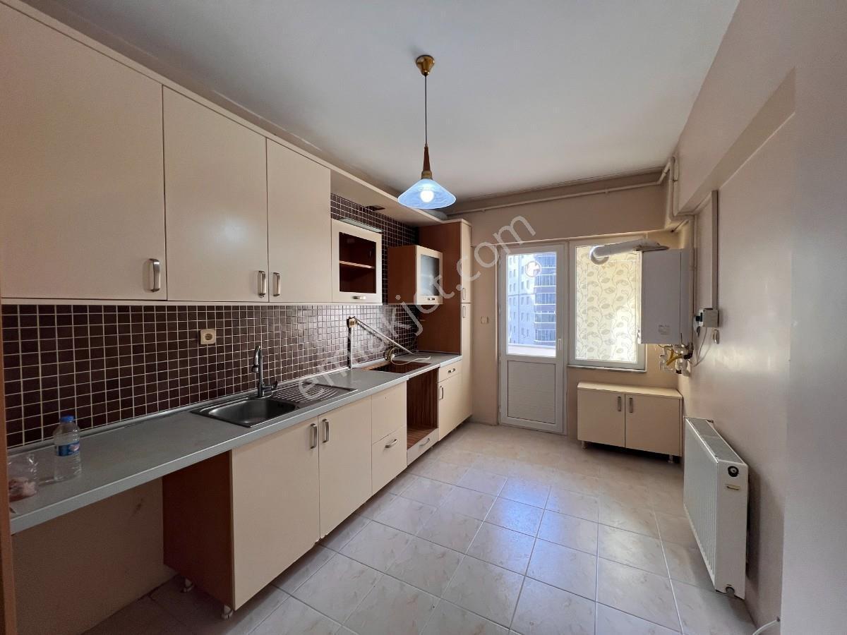 Beylikdüzü Adnan Kahveci Banksis Sitesinde 175m2 Satılık Daire — fotoğraf 20