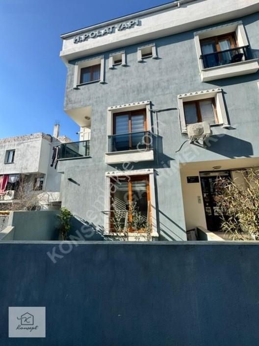 Konsept'Ten Geniş M2 Temiz Eşyalı Satılık 1+1 Daire