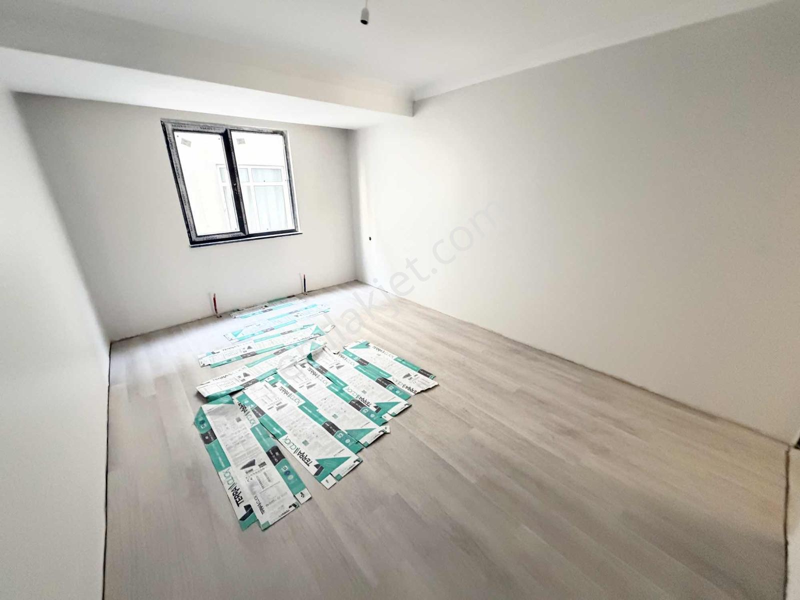 Demir İnşaat 50.yıl Mah Tranway Dibi Emsalsiz 120m2 Arakatlar — fotoğraf 11