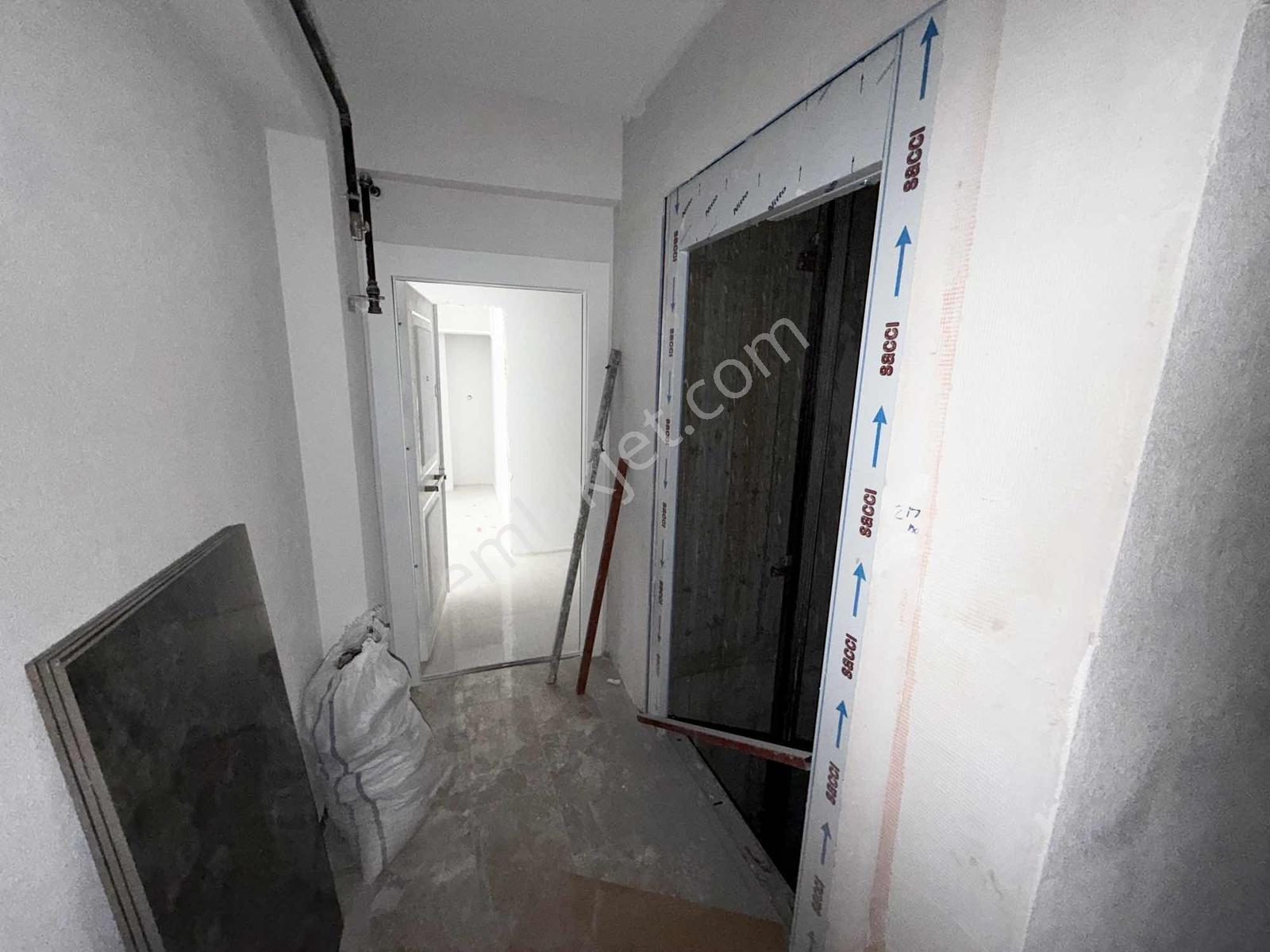 Demir İnşaat 50.yıl Mah Tranway Dibi Emsalsiz 120m2 Arakatlar — fotoğraf 16