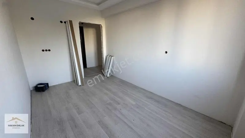 Hakan Emlaktan İkbal Kent Civarı Satılık Arakat 3+1 — fotoğraf 13
