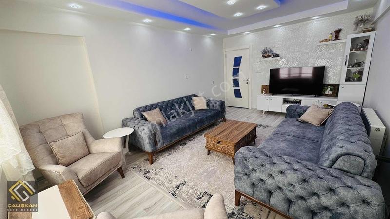 Gümüşler Bulvarında/arakat/yerden Isıtma/sağlam Yapılı Otoparklı — fotoğraf 2