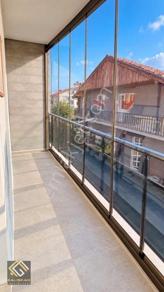 Gümüşler Bulvarında/arakat/yerden Isıtma/sağlam Yapılı Otoparklı — fotoğraf 22