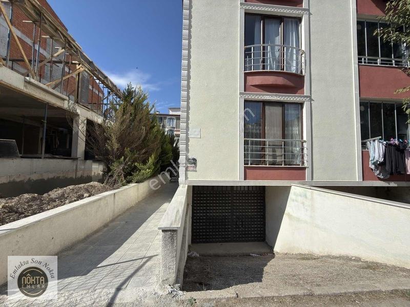 Nokta Emlak'dan Satılık 2+1 İskanlı Arakat Ön Cephe Daire — fotoğraf 34