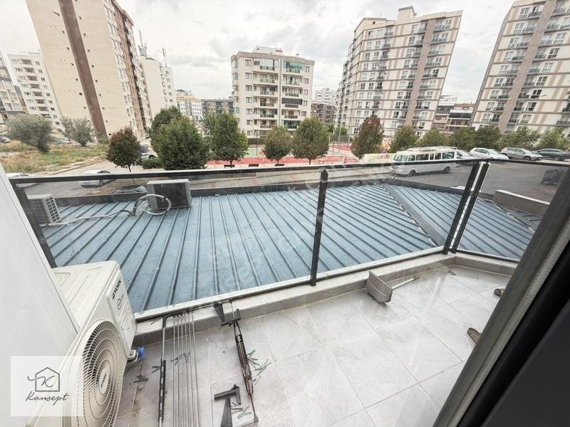 Konsept'den Site İçi Lüks Arakat Eşyalı Satılık 1+1 Daire — fotoğraf 13