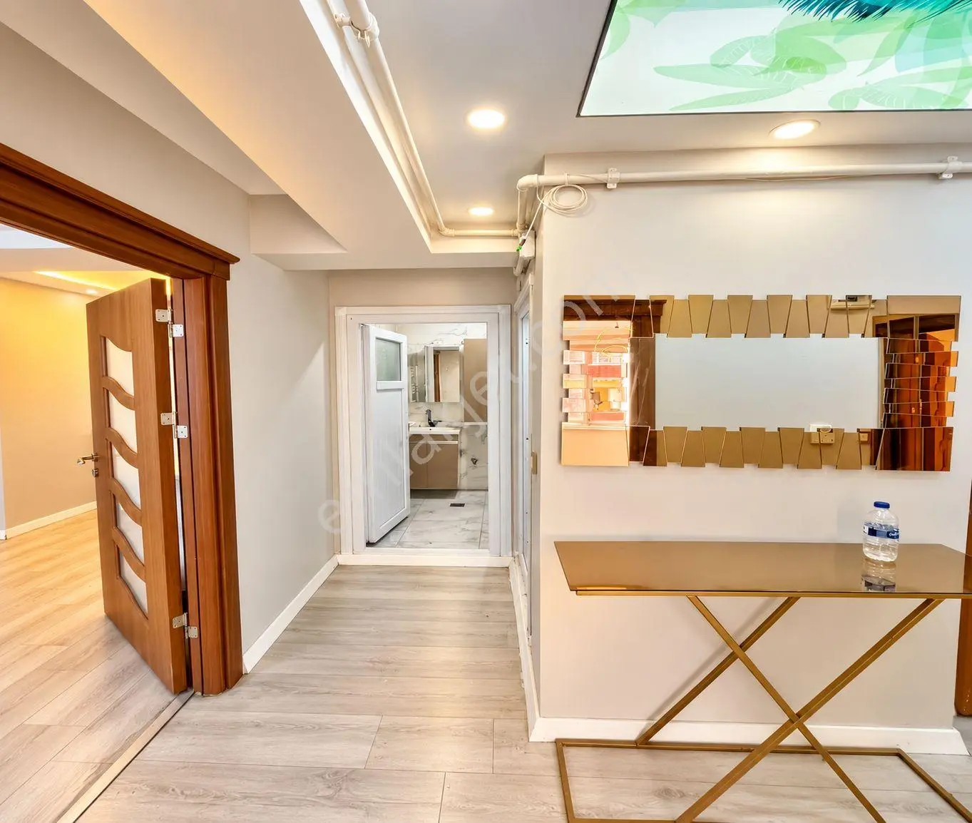 Esenyurt Sultaniye'de Modern Dekorasyonlu Satılık 2+1 Daire — fotoğraf 5